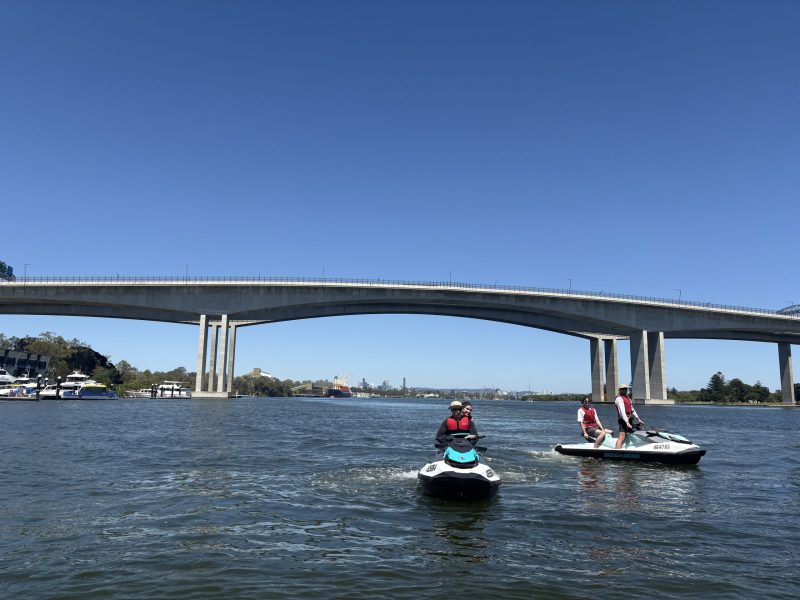 Gateway Bridge brisbane Jetskis