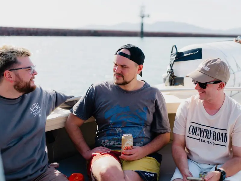 Boat tours Townsville and Magnetic Island