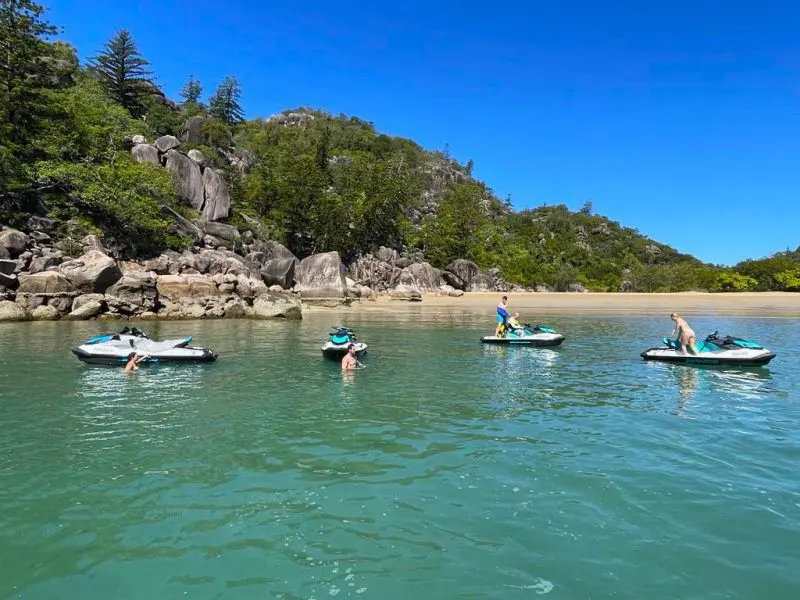 Radical bay