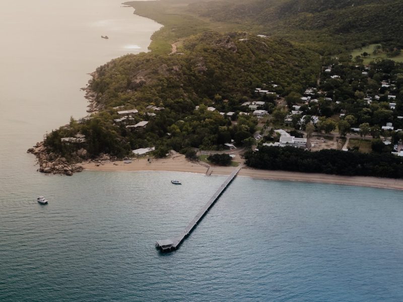 Pub crawl Magnetic Island
