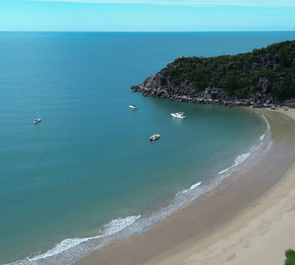 radical bay Magnetic Island (2)