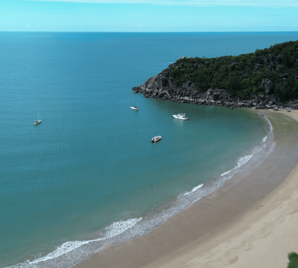 radical bay Magnetic Island (2)
