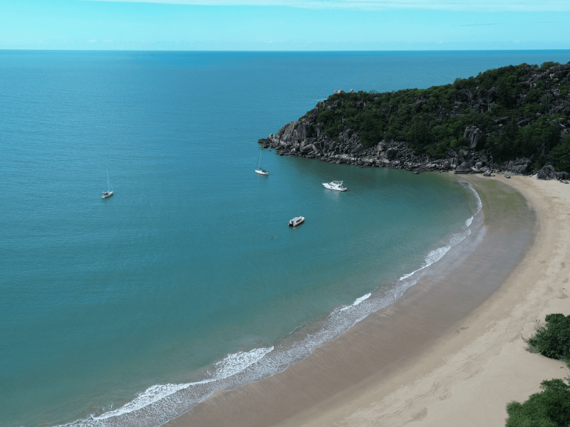 radical bay Magnetic Island (2)